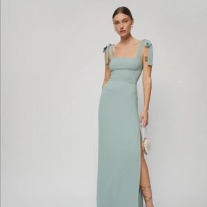 NWT Reformation Westerly Dress Size 6 Color Celadon